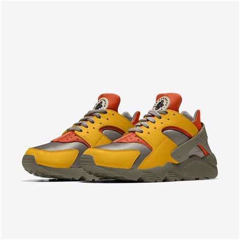 nike huarache size 1.